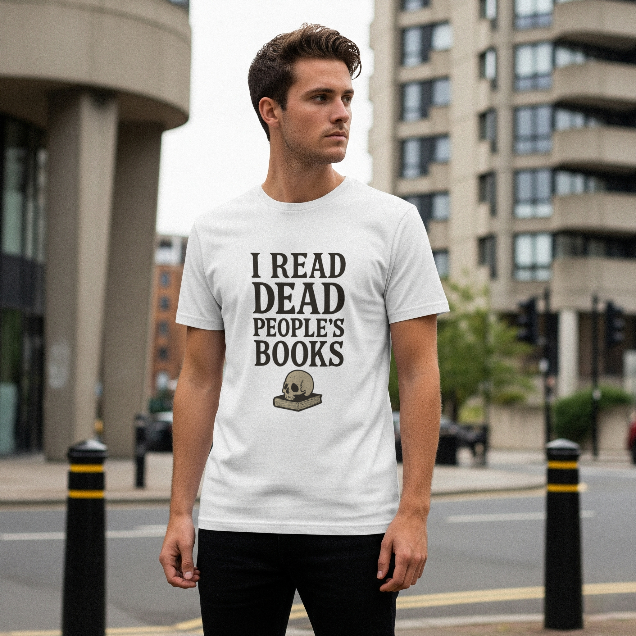 I Read Dead People Books T-Shirt | Unique Gift | Graphic Tee